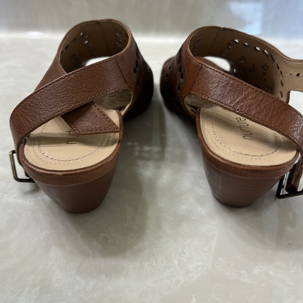 Two Tone Brown Heels - Picture 3 of 4